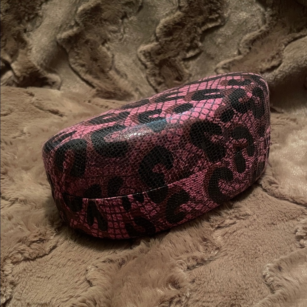 Pink Leopard Print Sunglass Case